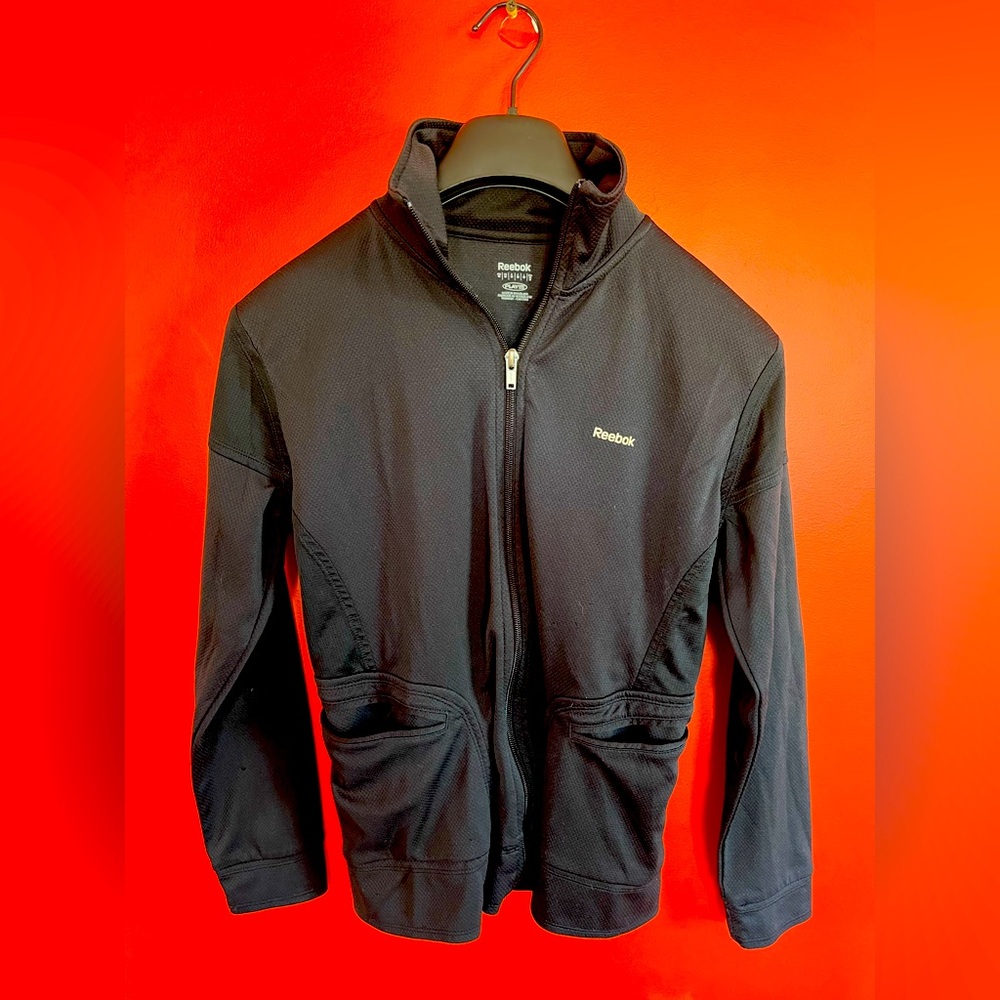 Great shape, Reebok Track Vest.